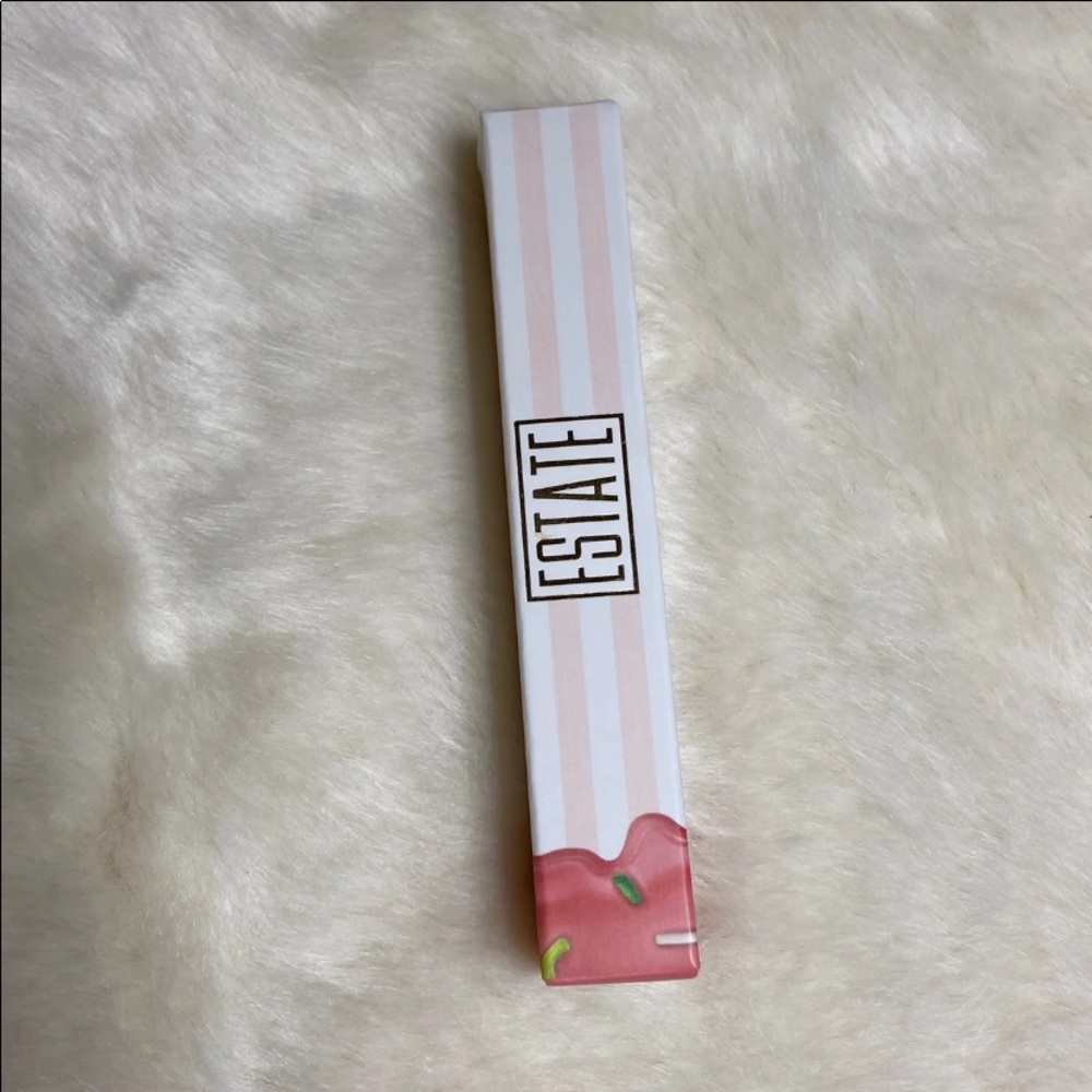 Makeup bundle - Picture 7 of 8
